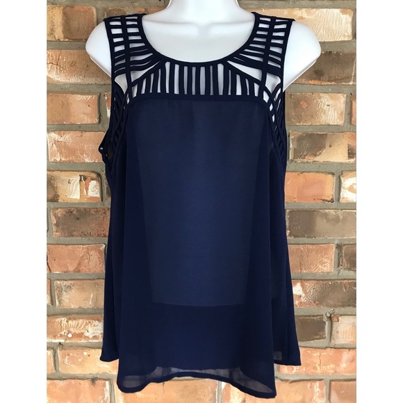 Mine Women’s Navy Sheer Cutout Sleeveless Top   Medium - Picture 1 of 5
